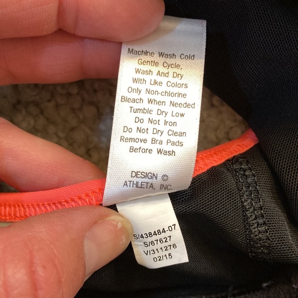 Athleta Hypersonic Push the Limit bra size small EUC - Picture 7 of 7